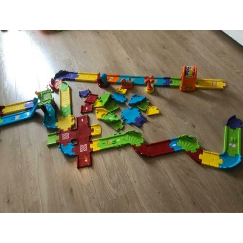 Toet Toet wegdelen