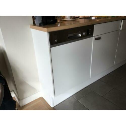 Bosch afwasautomaat SMI 40 E 35 EU. Aanschaf 2012