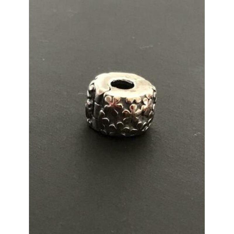 Zilveren PANDORA bloem bedel