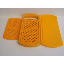 105) Schaaf of rasp; en meer Tupperware
