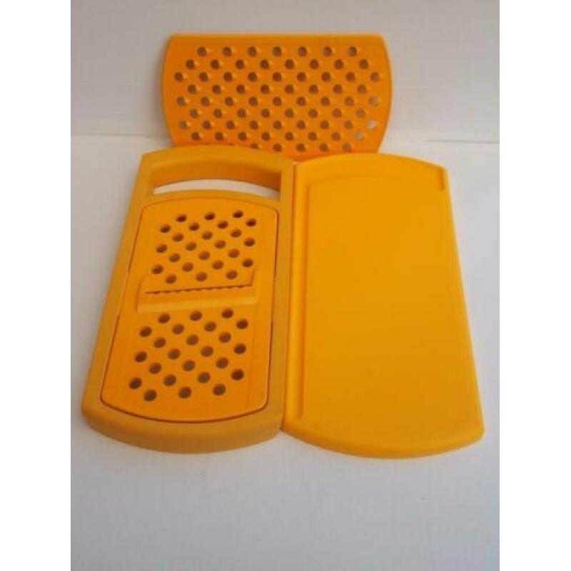105) Schaaf of rasp; en meer Tupperware