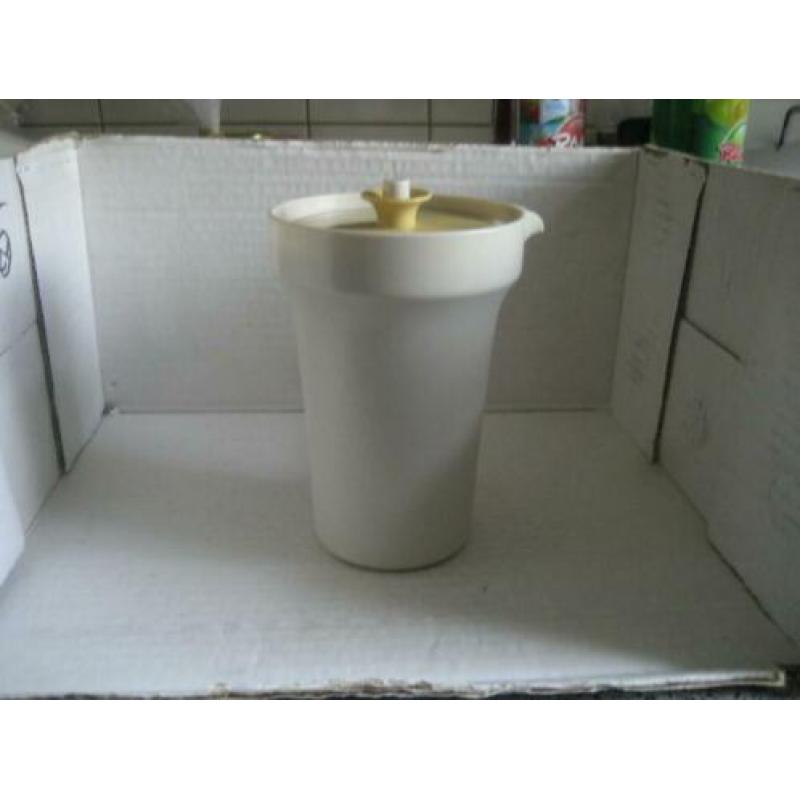 Tupperware schenkbeker met deksel 2x
