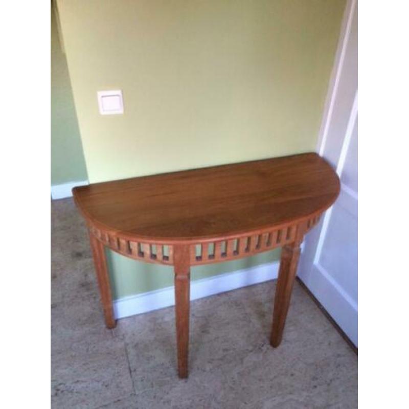 teak wandtafeltje