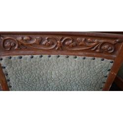 Antieke stoelen met houtsnijwerk 4x