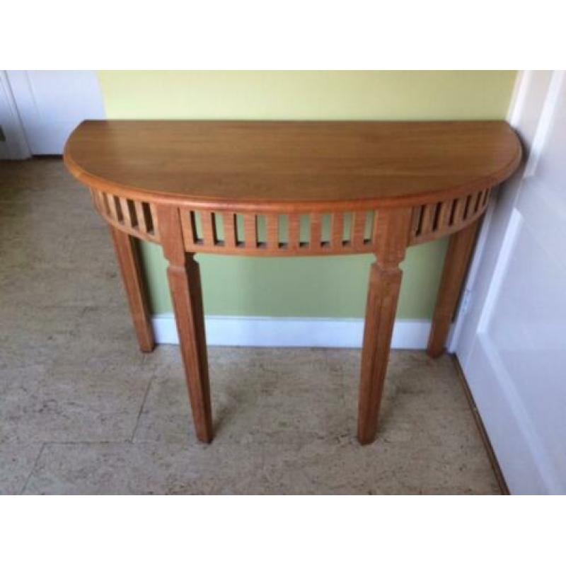 teak wandtafeltje
