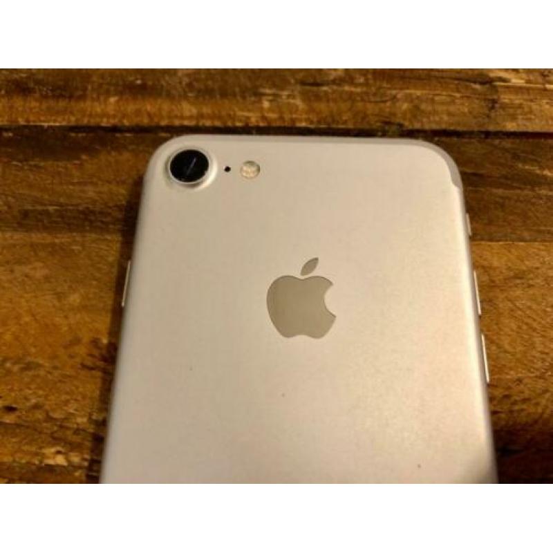 iPhone 7