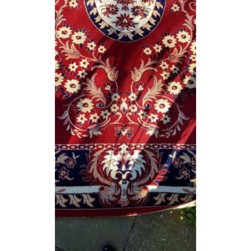 Bordeaux tapijt 200cm breed 300cm lang
