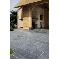 terrastegels Vietnamese hardsteen Anticato wildverband