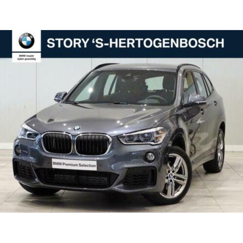 BMW X1 sDrive20i Executive M Sport Pakket Automaat / Afneemb