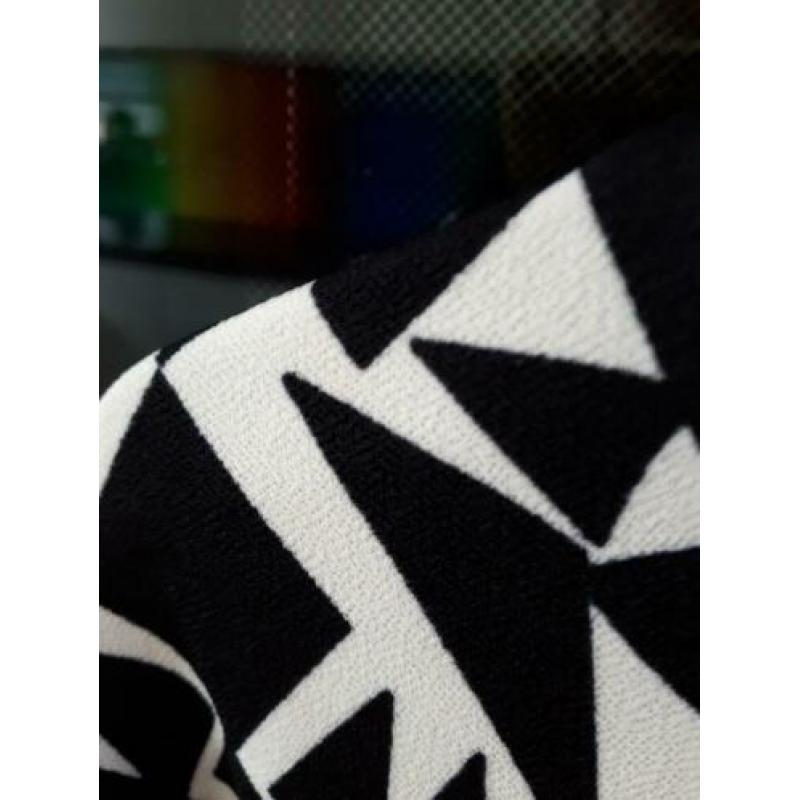 Smashed-Lemon pracht jurk.m.44. nieuw zwart wit.zachte stof.