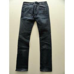 Zo goed als nieuwe G-star skinny spijkerbroek. Maat 31/34.