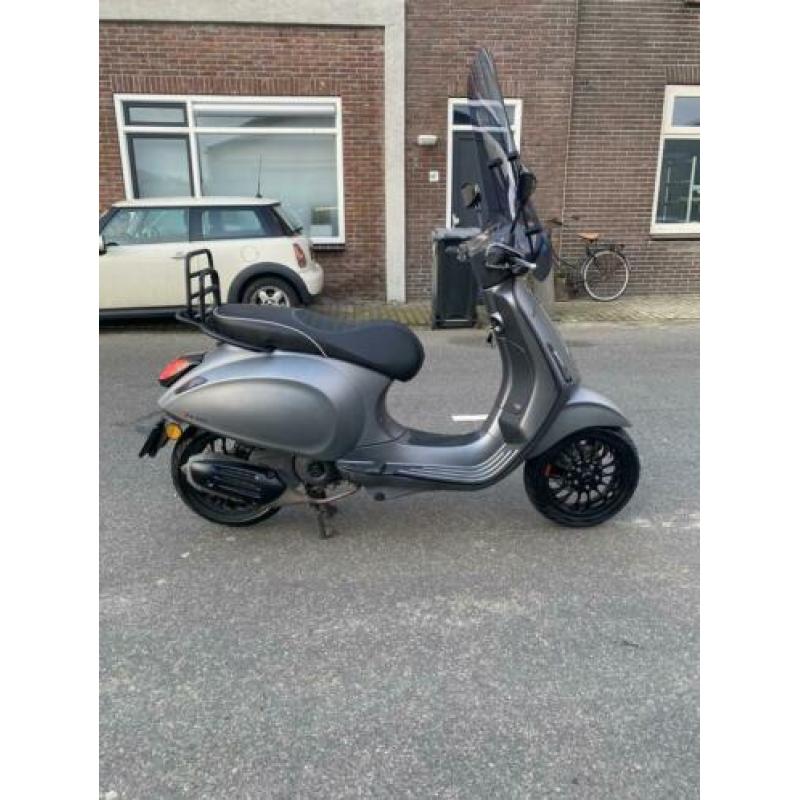 Vespa sprint i-get 45km/h, 4takt, BWJ 2018