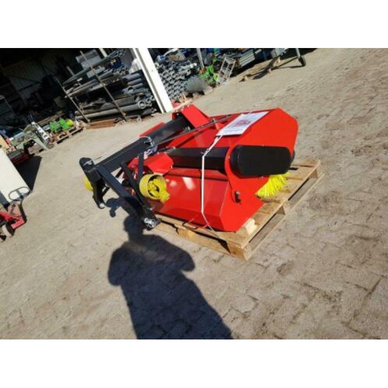 Veegmachine met opvangbak en aftakas 1.25 mtr