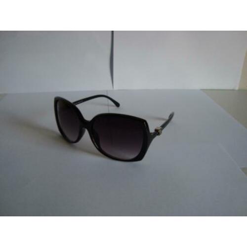 Super Mooie dames Character Brand Zonnebril voor € 9,95
