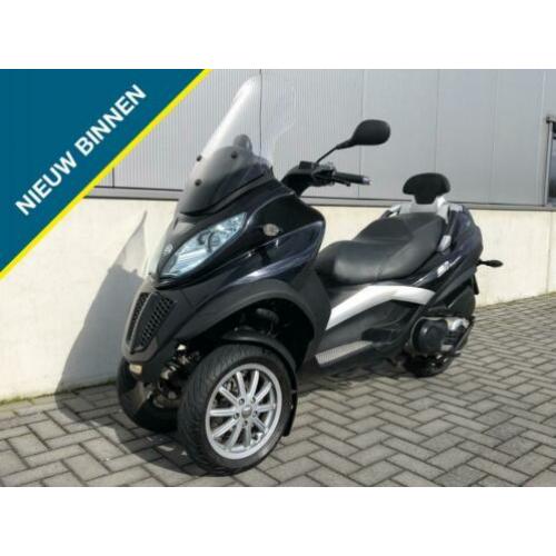 Piaggio Scooter 500 LT MP3 Business 10-2013 Aurorijbewijs/LA