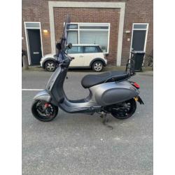Vespa sprint i-get 45km/h, 4takt, BWJ 2018