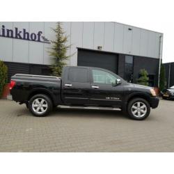 Nissan Titan 5.6 V8 LPG 4WD (bj 2010)
