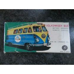 Speelgoed/blik/volkswagen bus KLM/antiek