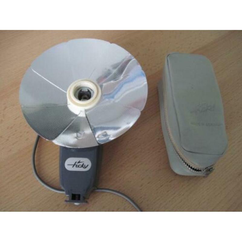 (919) Ticky Lampjesflitser in origineel grijs etui