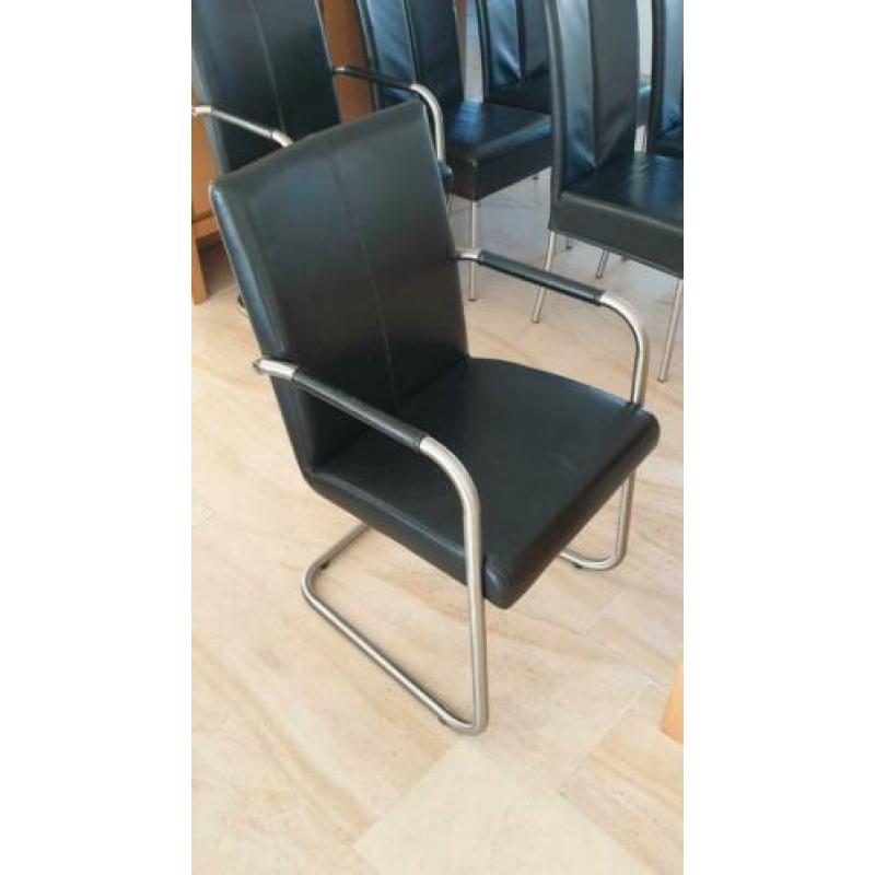 6 zwart leren eetkamerstoelen