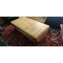 antieke oor salon tafel oortafel