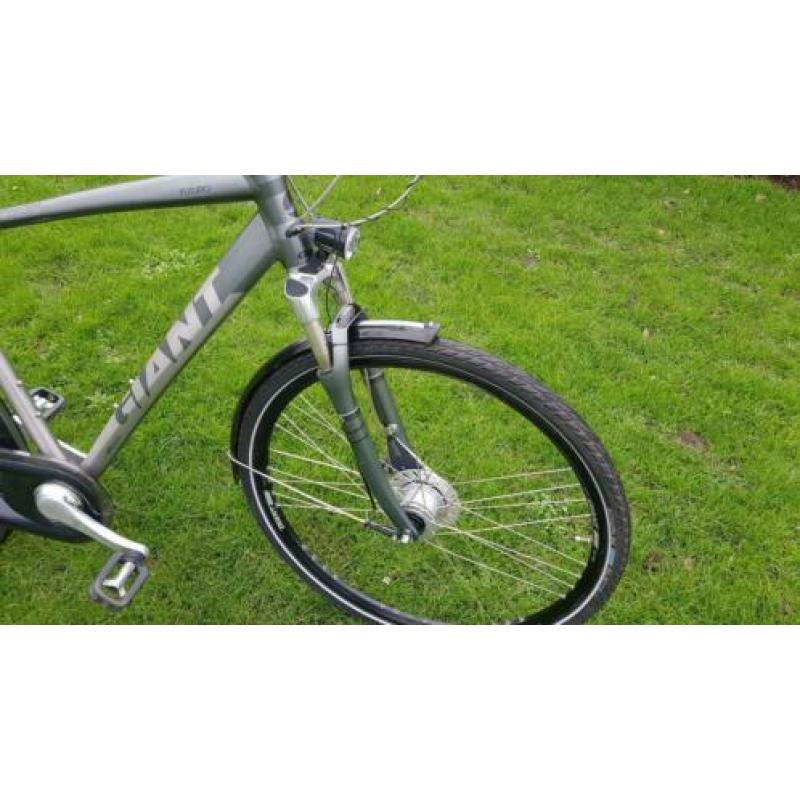 Pherenfie z.g.a.n herenfiets Giant Futoro 57cm 8 versnelling