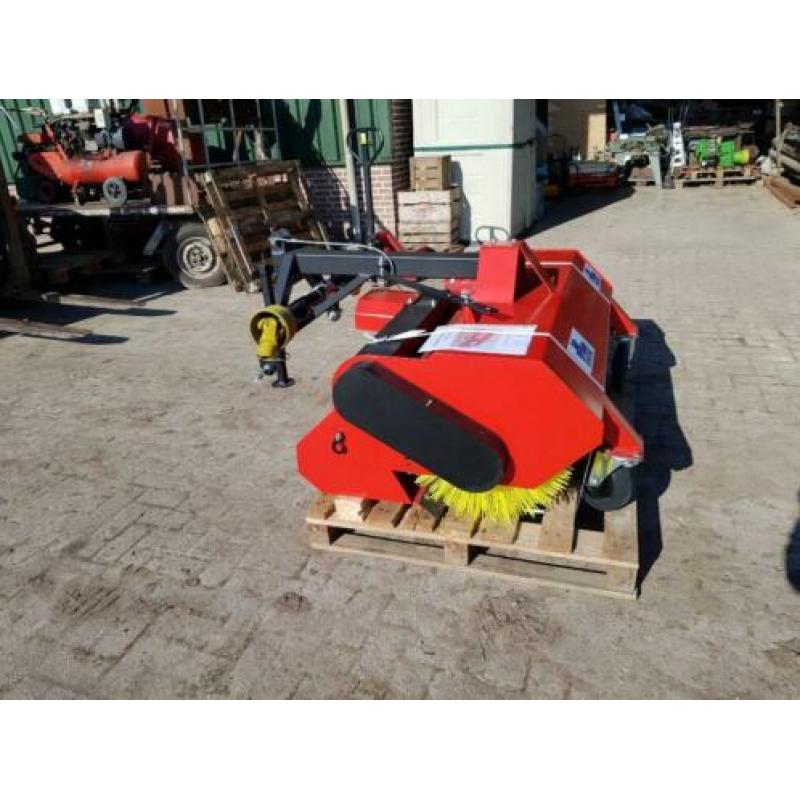 Veegmachine met opvangbak en aftakas 1.25 mtr