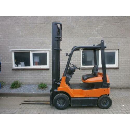 TOYOTA 7-FB-15 Heftruck Duplo 4,4 m 7-SERIE