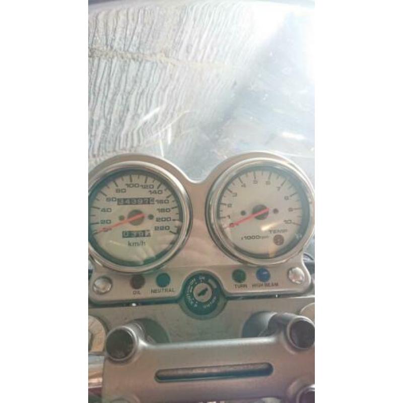 Suzuki VX800 Naked Bike 35.000km Top-staat
