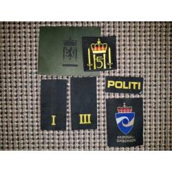 Groot aantal buitenlandse politie emblemen en rangen