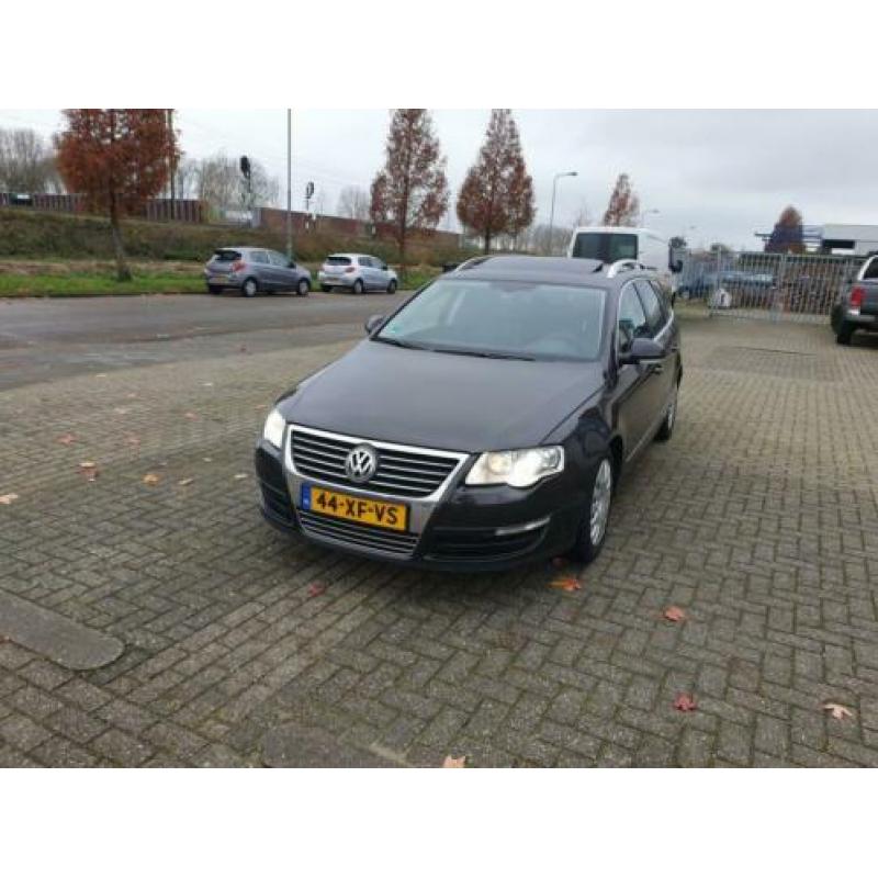 Volkswagen Passat Variant 2.0 TDI 170pk Highline LEER NAV