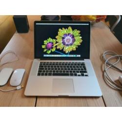 Macbook pro 15 inch mid 2015 perfecte staat