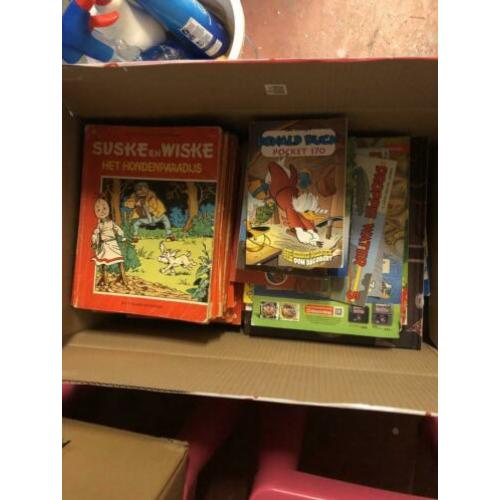 Hele doos boeken te kopen