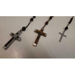 3 oude houten paternosters