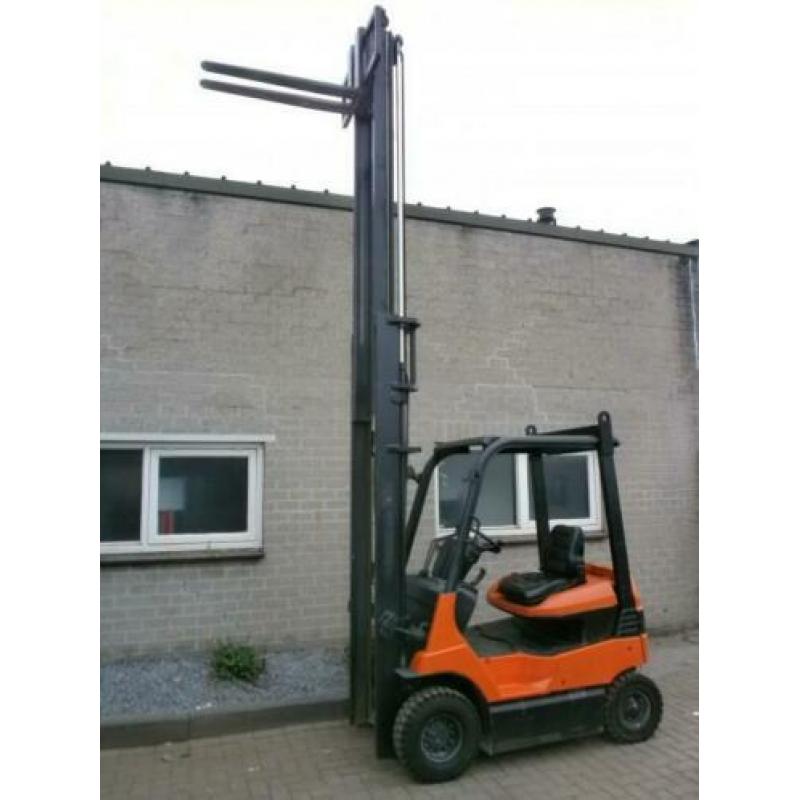 TOYOTA 7-FB-15 Heftruck Duplo 4,4 m 7-SERIE