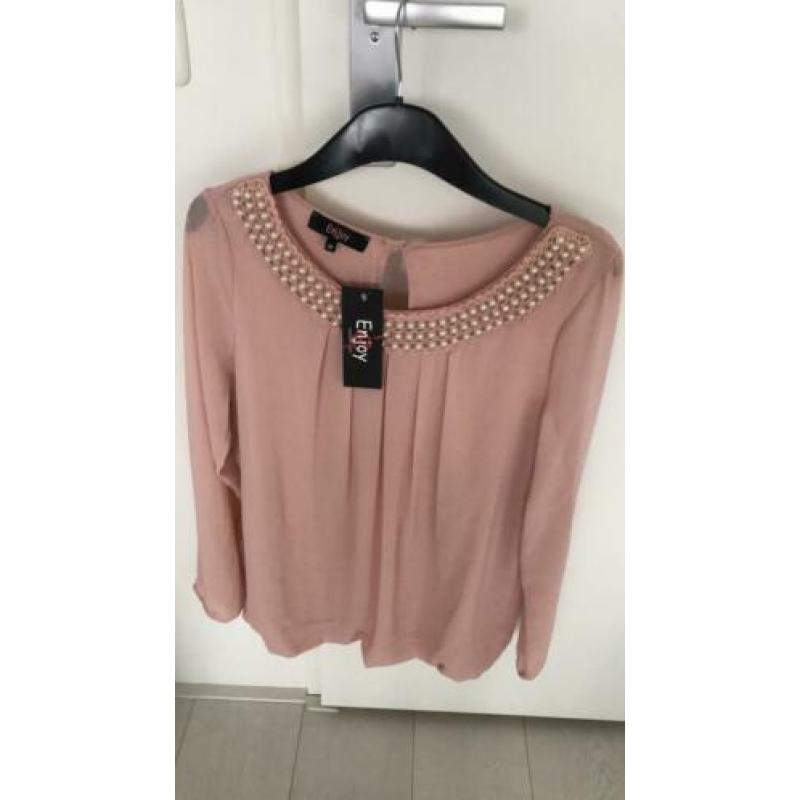 Enjoy top zachtroze met parel hals nieuw medium