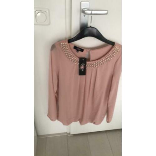 Enjoy top zachtroze met parel hals nieuw medium