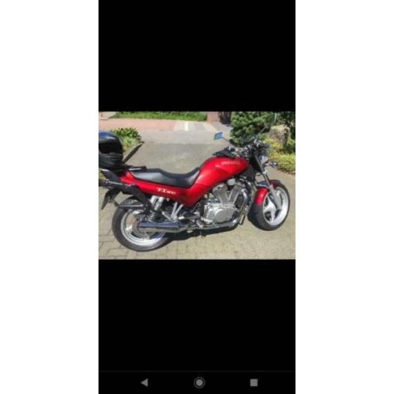 Suzuki VX800 Naked Bike 35.000km Top-staat