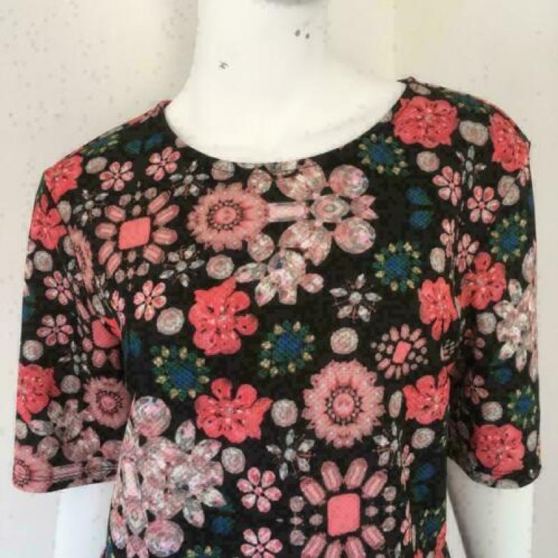 3543 Schitterend tuniek top H&M; Mt=L Nieuwstaat