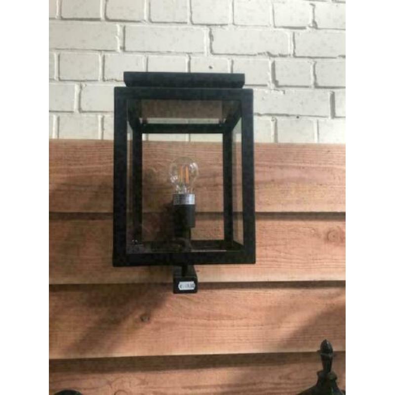 Wandlamp, gevel lantaarn rechtop, buitenlamp,