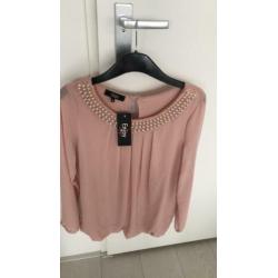 Enjoy top zachtroze met parel hals nieuw medium