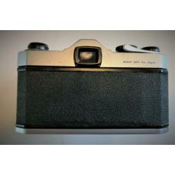 Asahi Pentax Spotmatic met Super Takumar F1:2.0 55mm