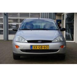 Ford Focus 1.6-16V Trend Airco Trekhaak