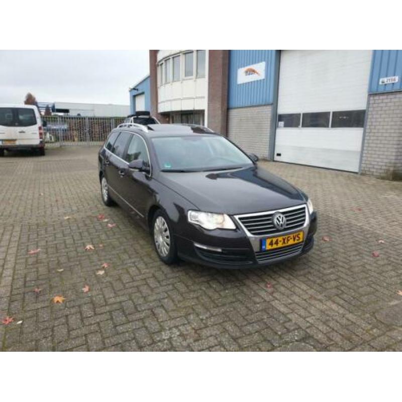 Volkswagen Passat Variant 2.0 TDI 170pk Highline LEER NAV