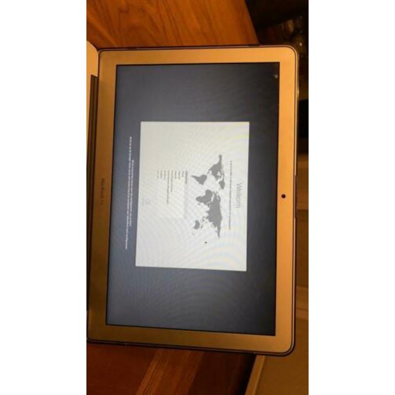 MacBook Air 13inch (2014)