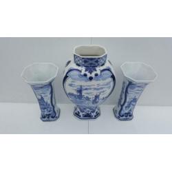 Regout ( Louis ) 3 delig kaststel decor n/Delft 500 en 501