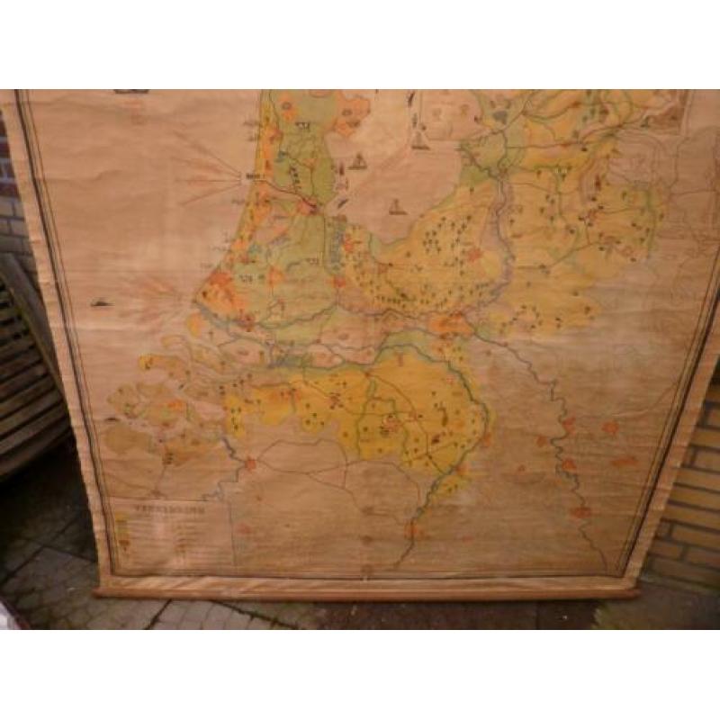 Poll wandkaart schoolkaart Nederland Bakker en Rush 1948