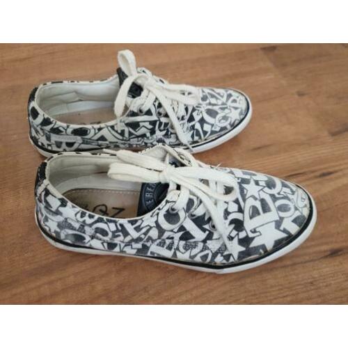 canvas sneakers, maat 35