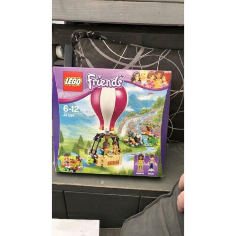 Lego friends 41097