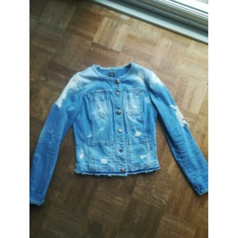 Super stoer jeans jasje van Gues, mt M